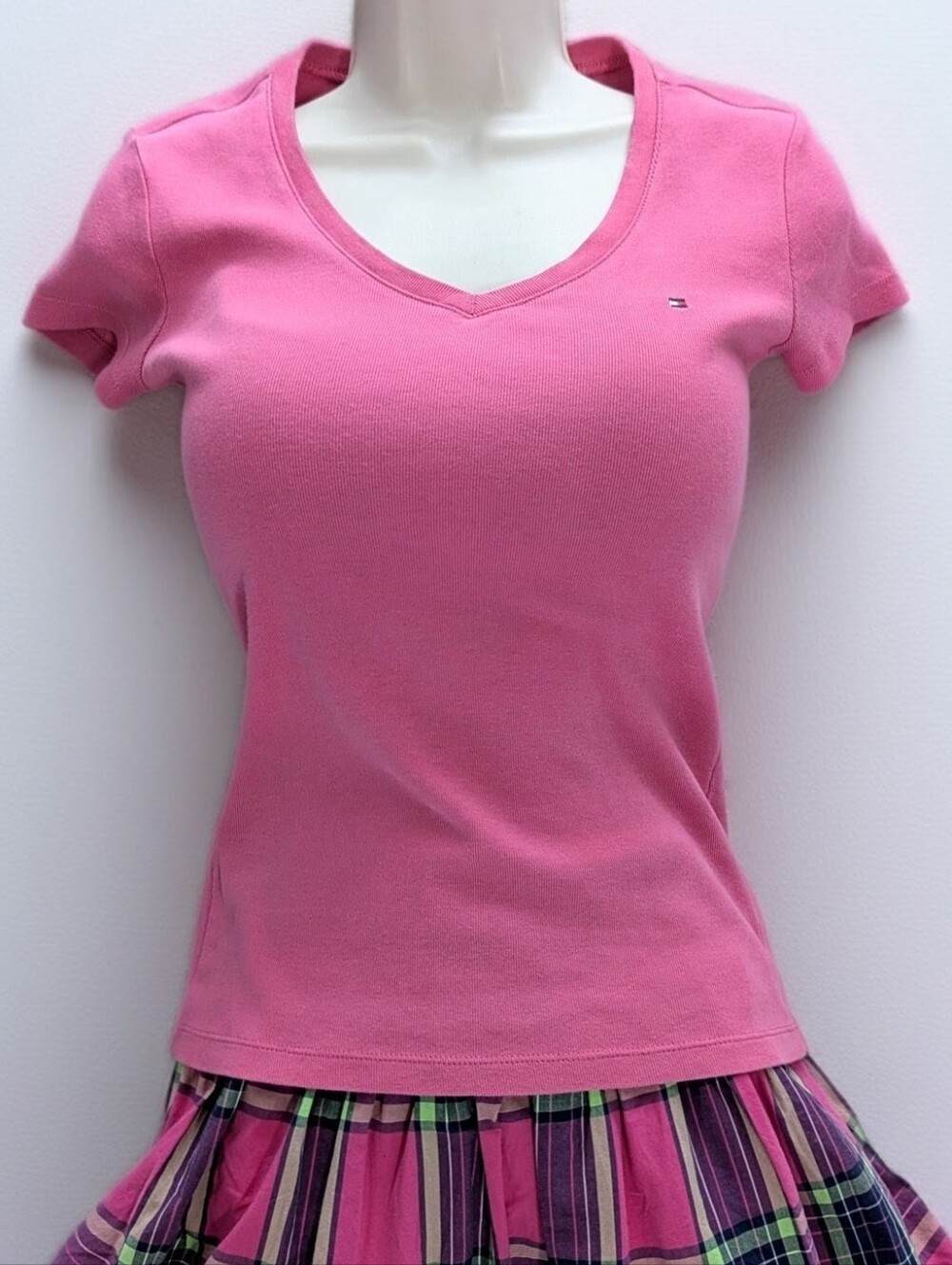 Tommy Hilfiger Pink Ribbed V Neck Baby Tee Embroidered Logo XS